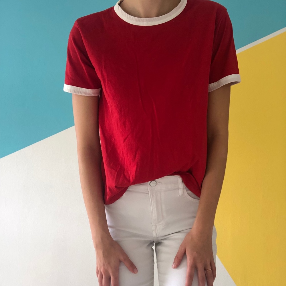 Red basic shirt